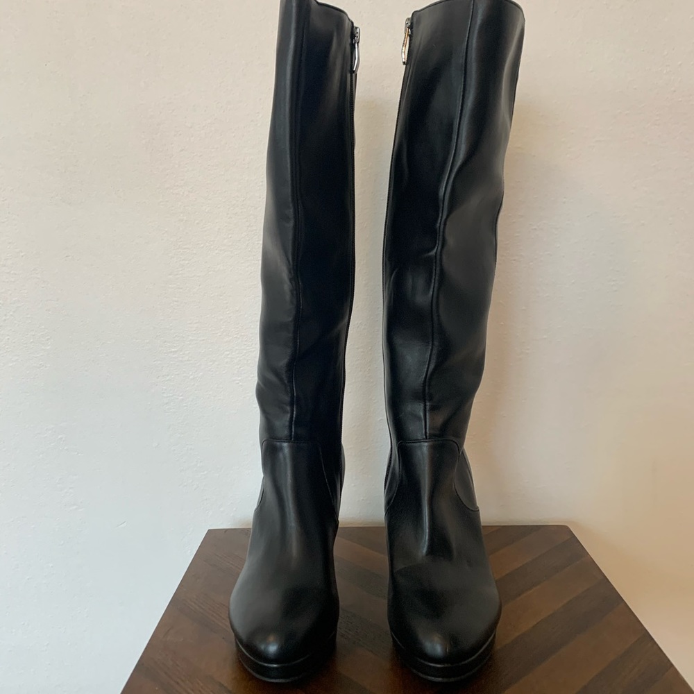 NWOT Liz Claiborne knee high boot